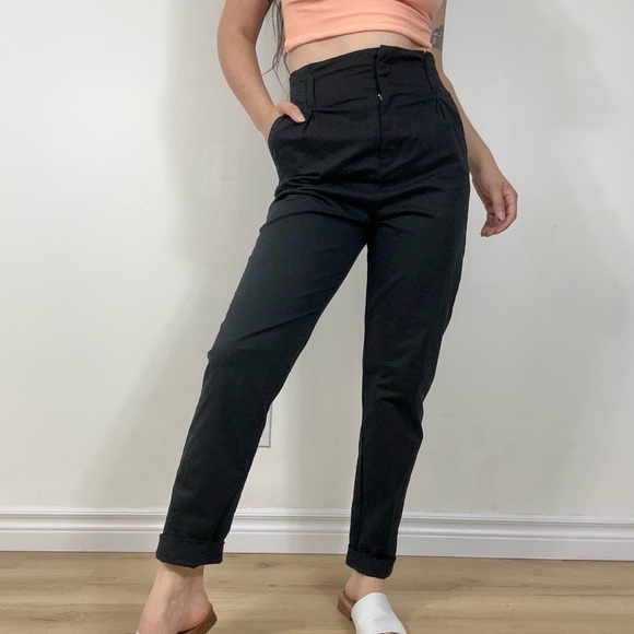 *H&M Black Pleated Dress Pant - Picture 1 of 8